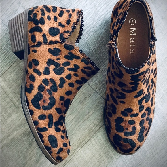 Mata Python Snakeprint Animal Print Heeled Bootie - Picture 8 of 8